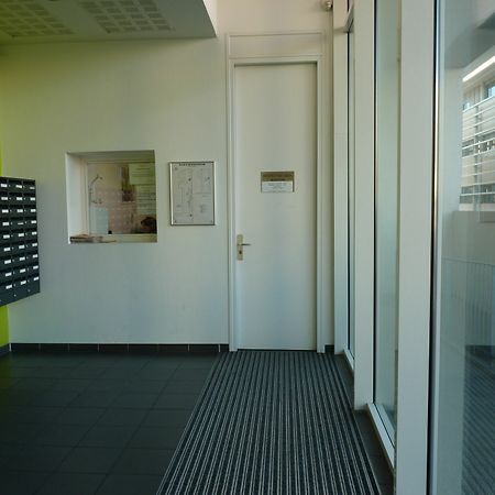 Parc Arena Aparthotel Nimes Exterior photo